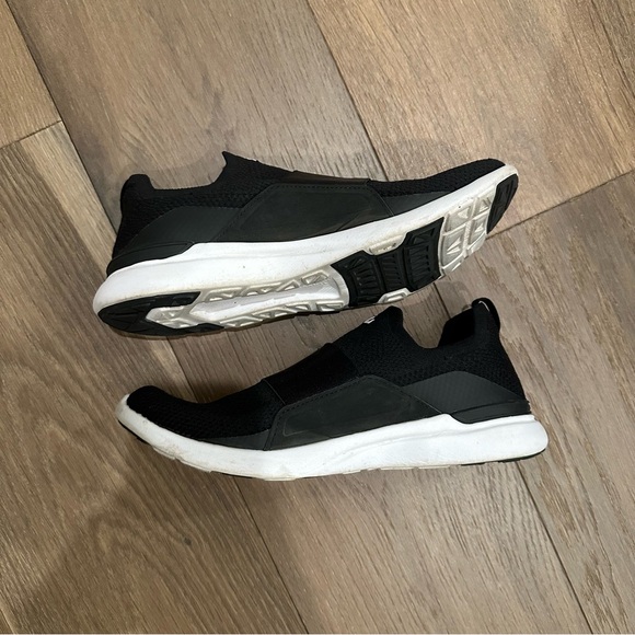 APL Women's TechLoom Bliss Black / Black / White Size 8.5 - Picture 3 of 6